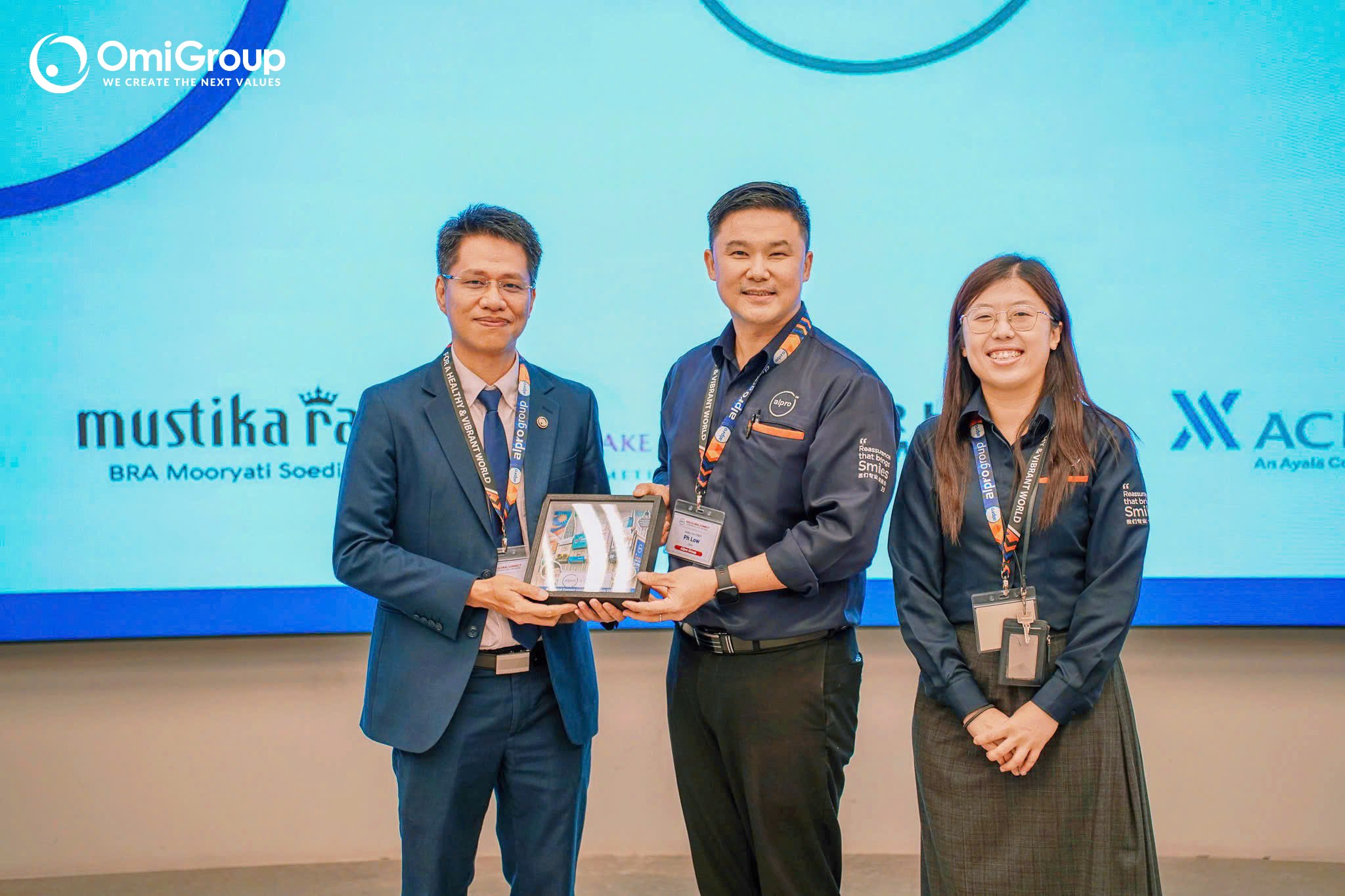 Agentic AI – Giải pháp AI dinh dưỡng cá nhân hóa của OmiGroup gây ấn tượng tại hội nghị y tế châu Á. 