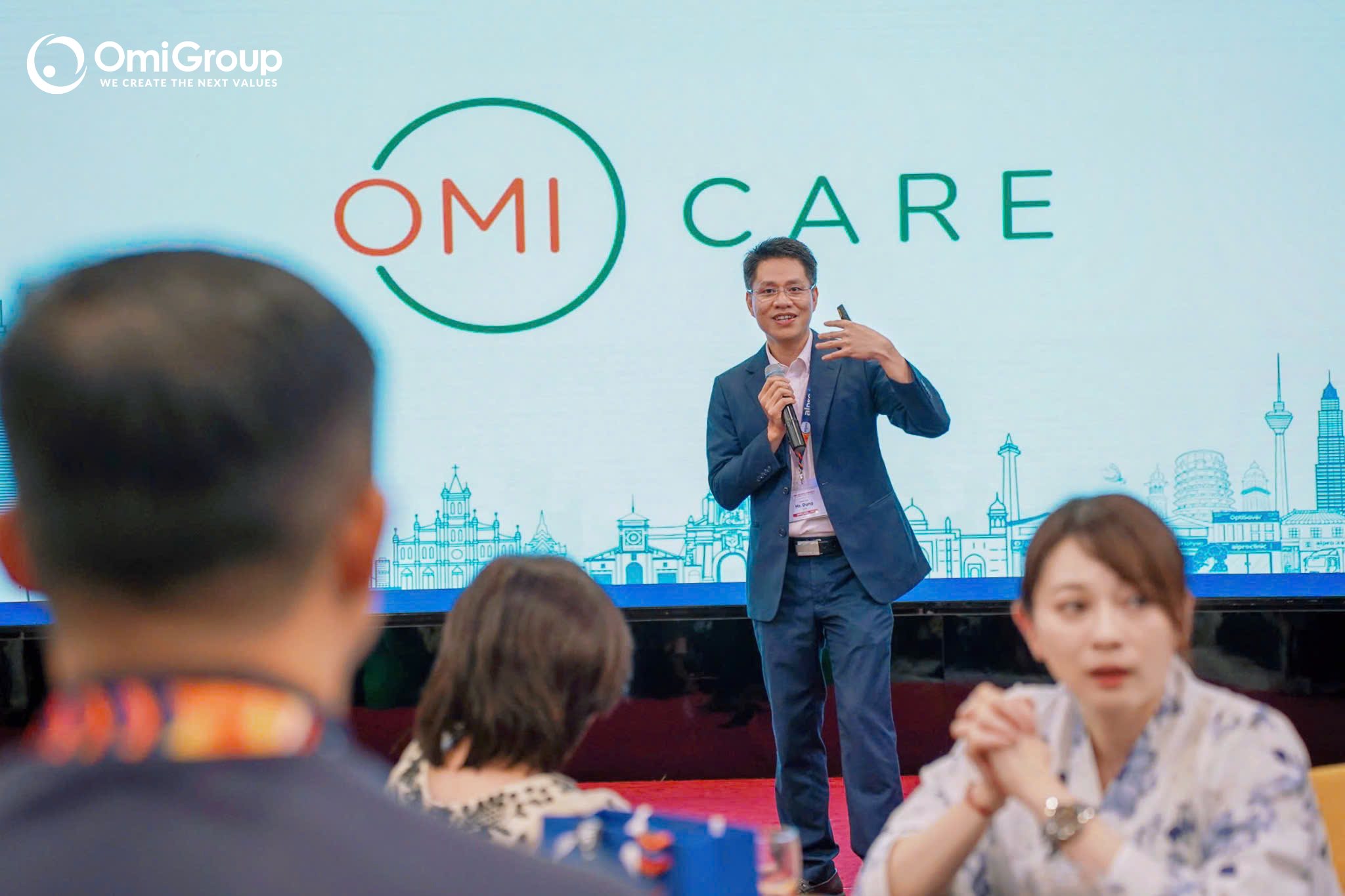 Agentic AI – Giải pháp AI dinh dưỡng cá nhân hóa của OmiGroup gây ấn tượng tại hội nghị y tế châu Á. 