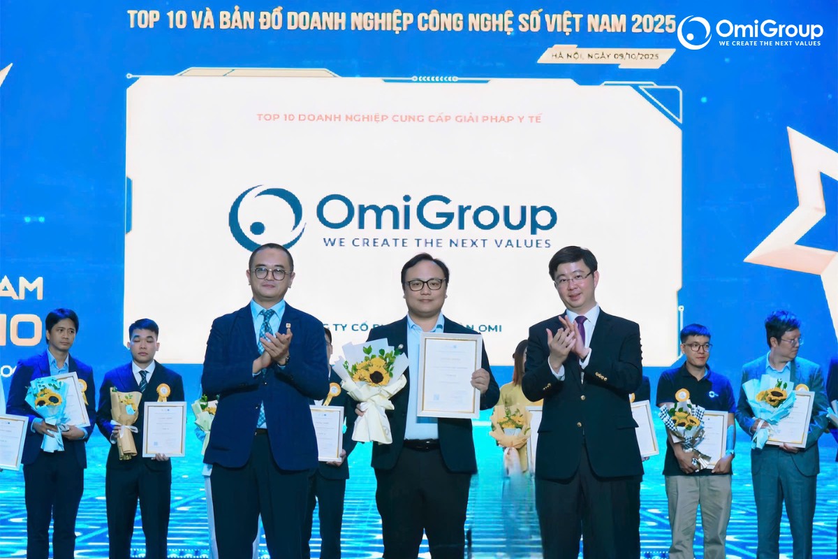 OmiGroup Wins 3 Prestigious Awards at the Top 10 Vietnam IT Companies 2025